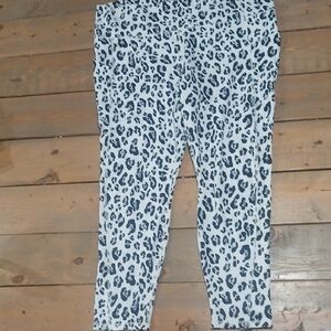 Fabletics Women's Black and White Leopard Leggings
